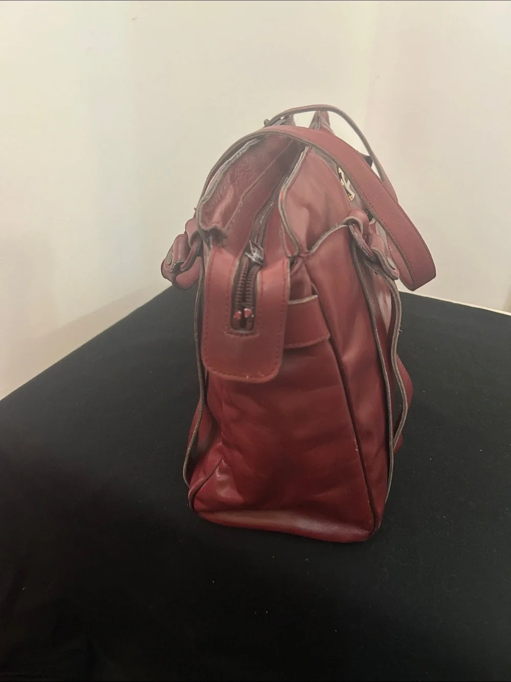Vintage 70's Etienne Aigner Burgundy Leather Shoulder Bag with Gold Accent